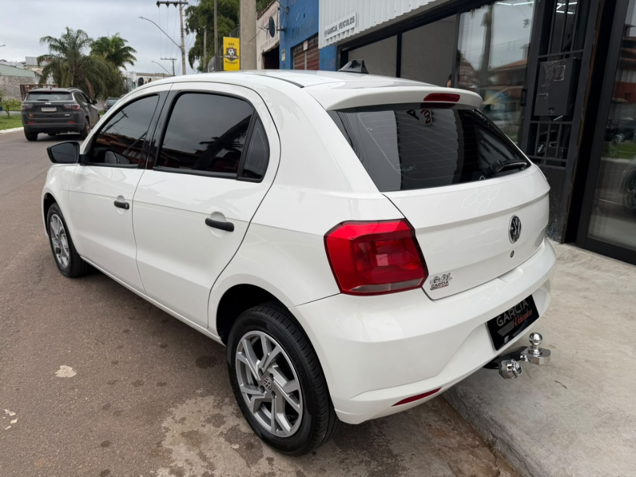 VOLKSWAGEN Gol 1.0