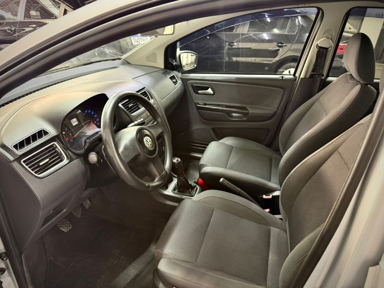 VOLKSWAGEN Fox 1.0 TREND FLEX