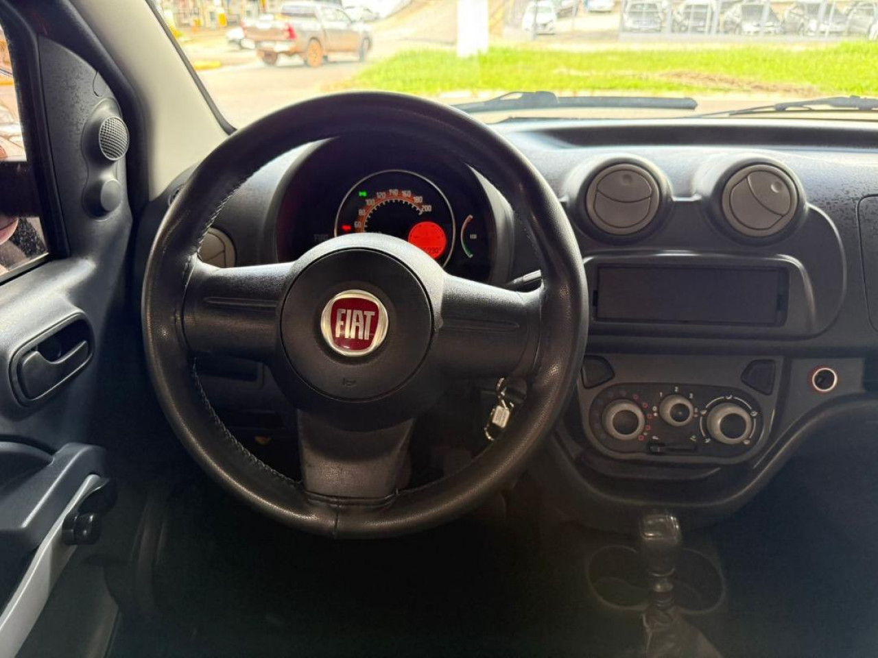 FIAT Uno 1.0 4P FLEX VIVACE