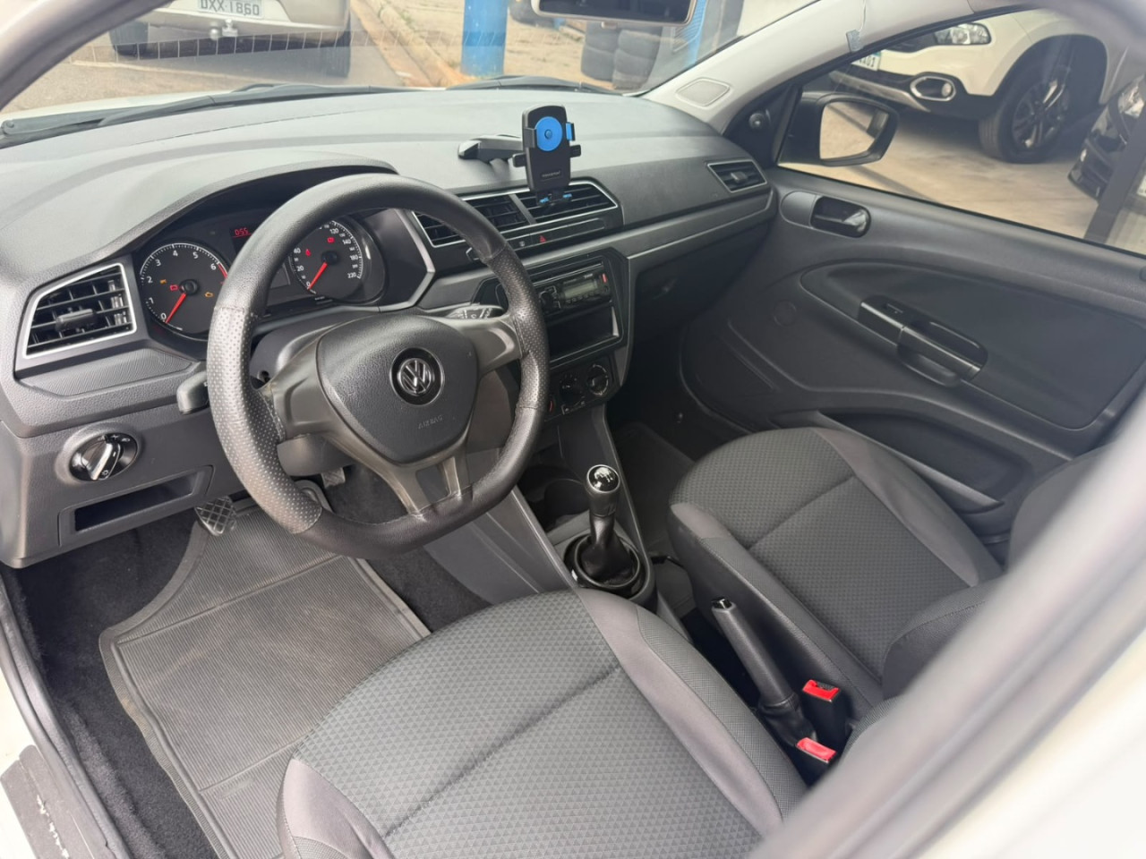 VOLKSWAGEN Gol 1.0