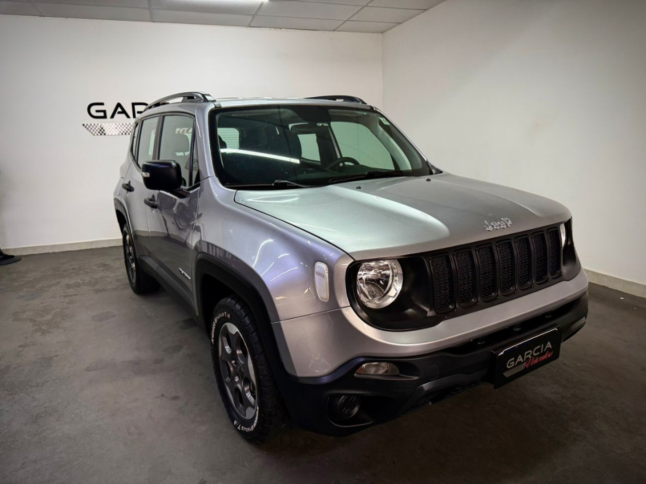 Renegade 1.8 16V 4P FLEX AUTOMÁTICO