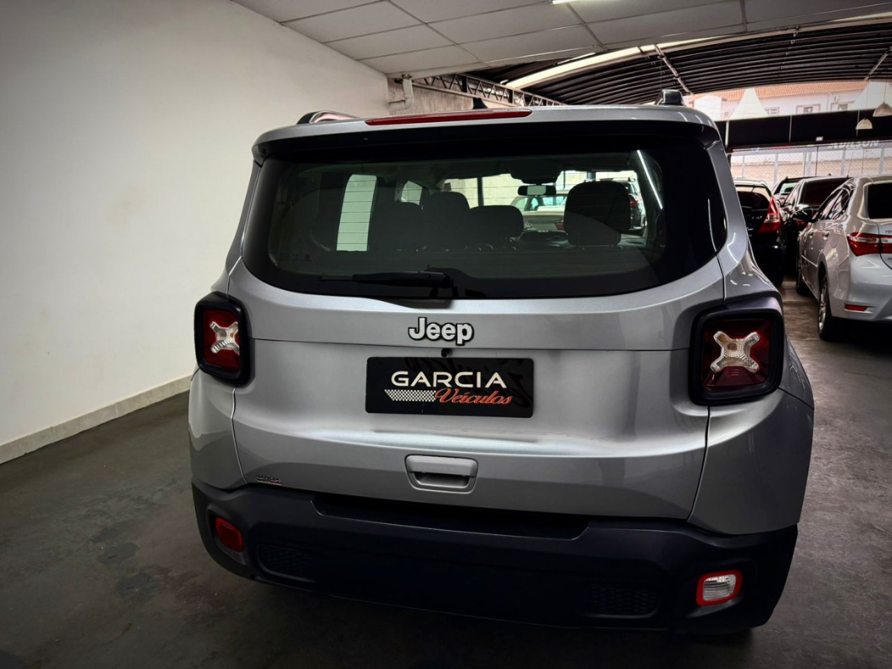 JEEP Renegade 1.8 16V 4P FLEX AUTOMÁTICO