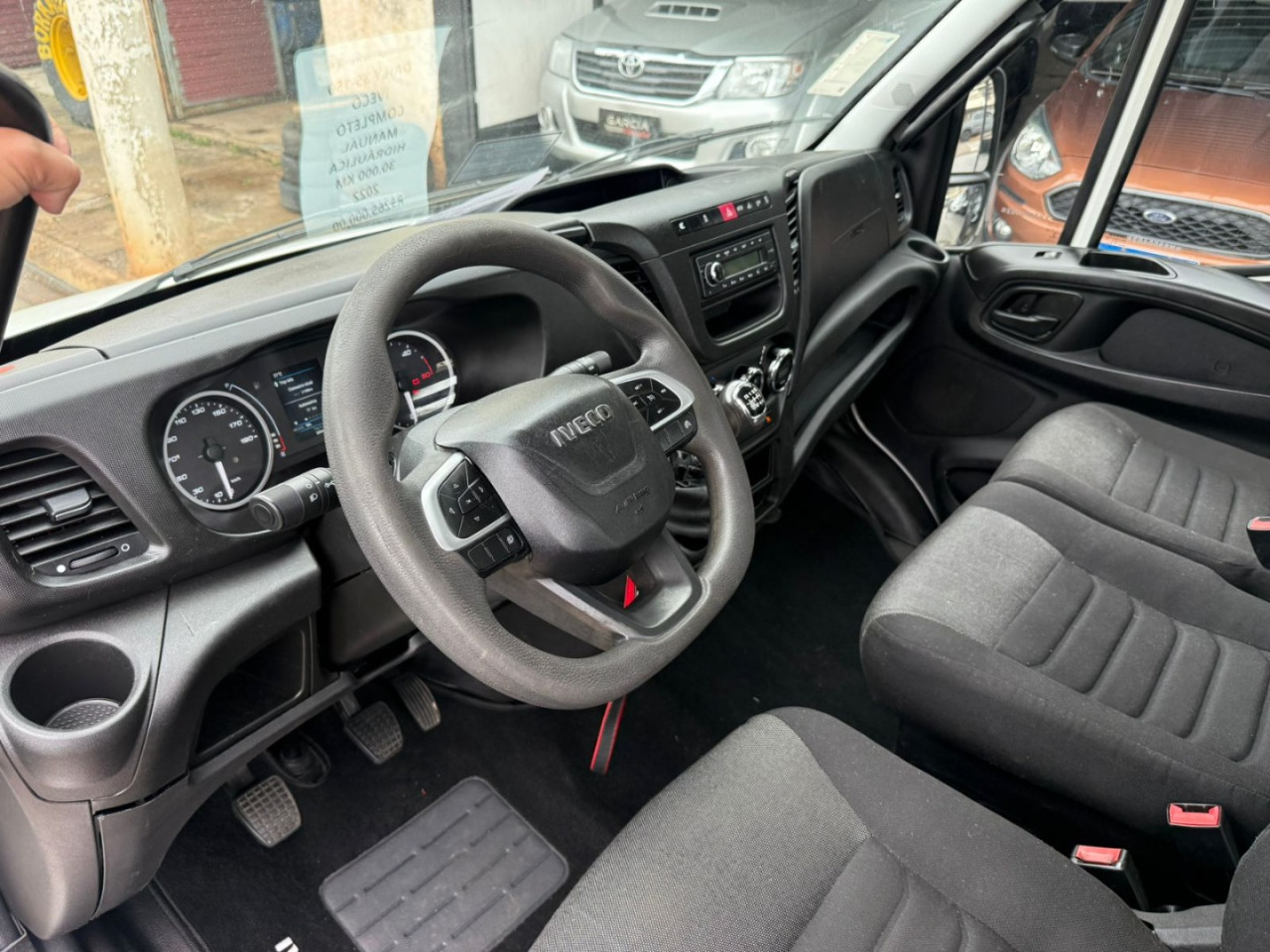 IVECO Daily 35-150 CABINE SIMPLES DIESEL