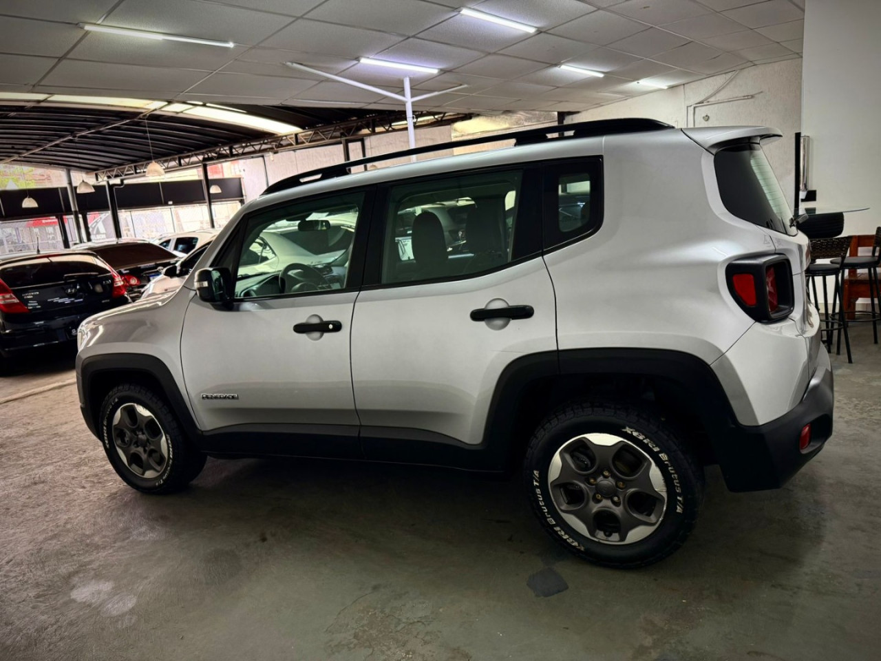 JEEP Renegade 1.8 16V 4P FLEX AUTOMÁTICO
