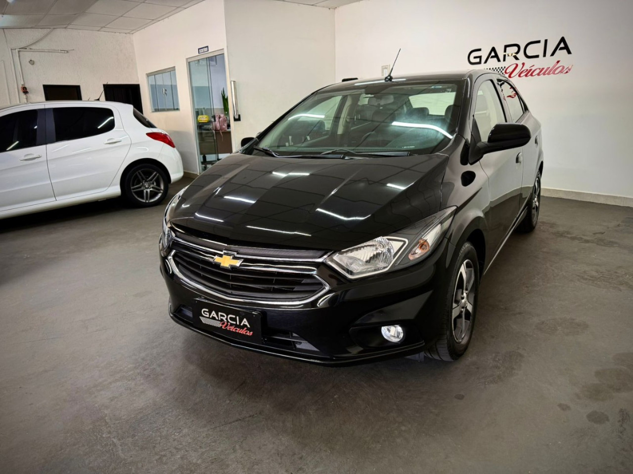 CHEVROLET Onix Hatch 1.4 4P FLEX LTZ