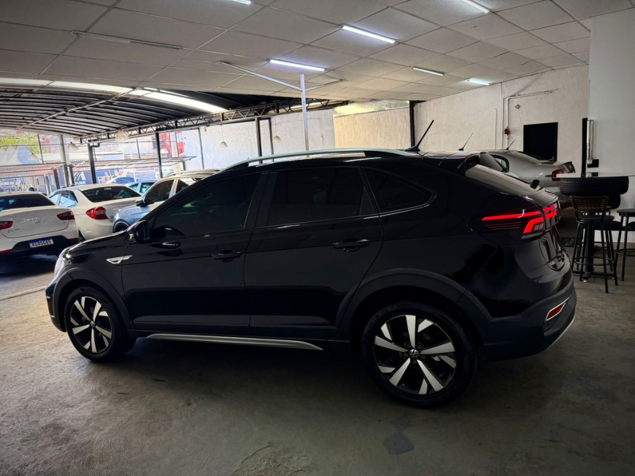 VOLKSWAGEN Nivus 1.0 4P FLEX 200 TSI COMFORTLINE AUTOMÁTICO