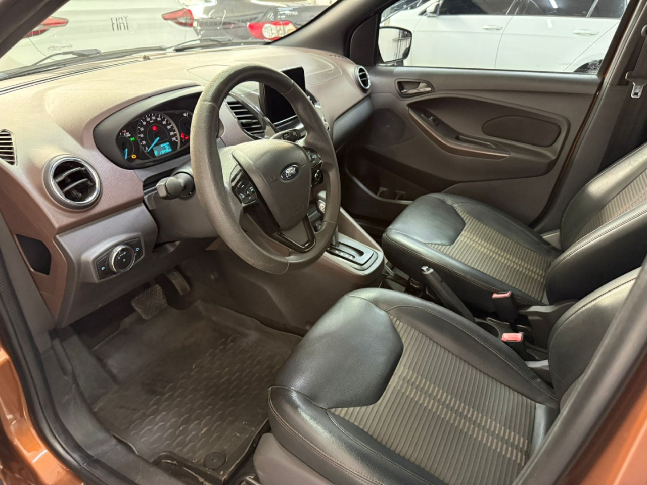 FORD Ka Hatch 1.5 12V 4P TI-VCT FLEX FREESTYLE AUTOMÁTICO