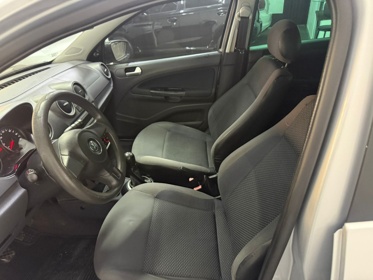 VOLKSWAGEN Gol 1.6 4P SELEÇÃO FLEX