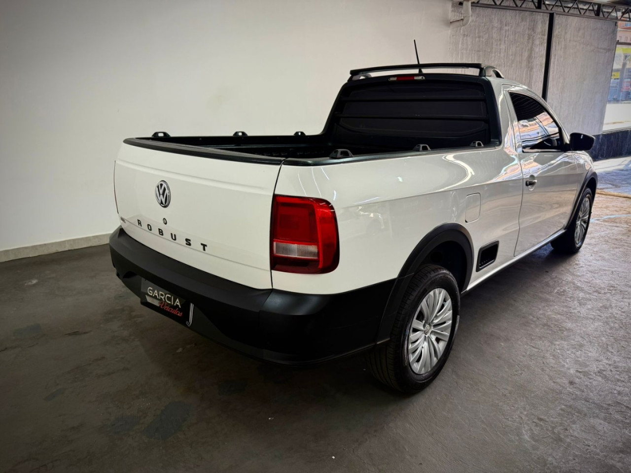 VOLKSWAGEN Saveiro 1.6 G7 CABINE SIMPLES ROBUST FLEX