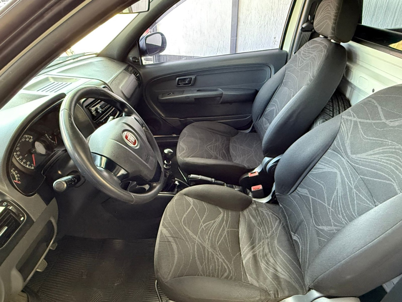 FIAT Strada 1.4 FLEX HARD WORKING CABINE SIMPLES
