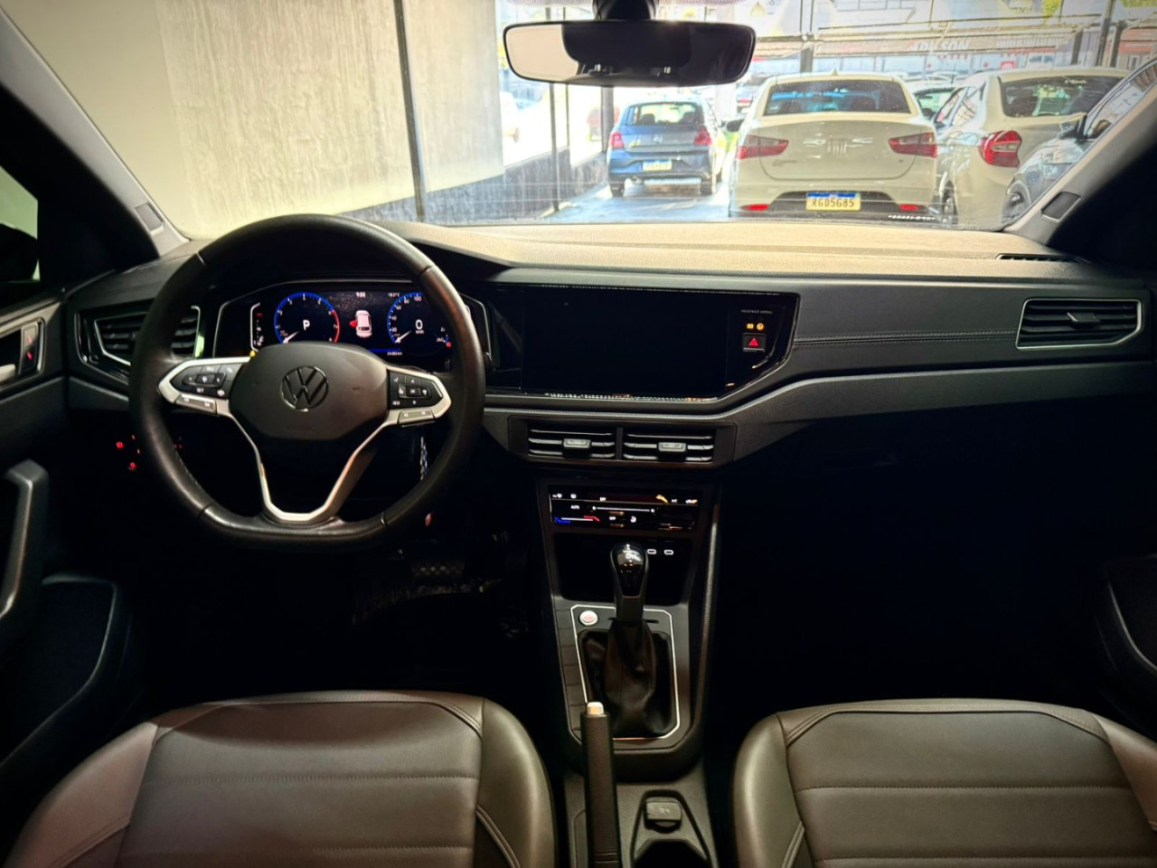 VOLKSWAGEN Nivus 1.0 4P FLEX 200 TSI COMFORTLINE AUTOMÁTICO