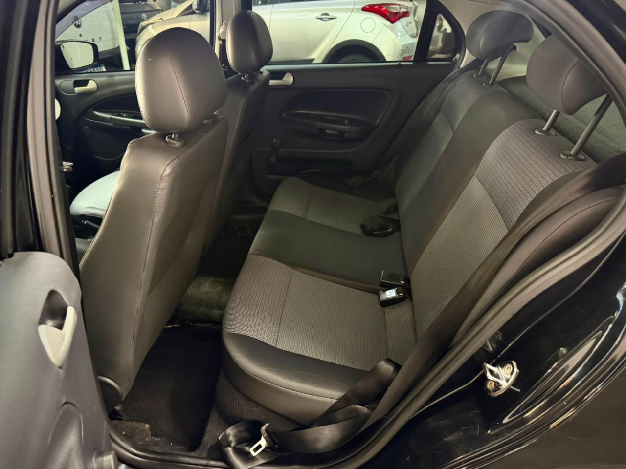 VOLKSWAGEN Gol 1.0 G5 FLEX