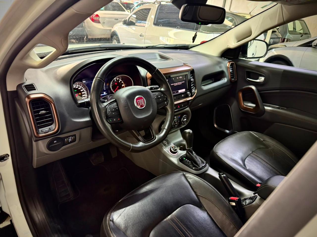 FIAT Toro 2.0 16V 4P VOLCANO 4WD TURBO DIESEL AUTOMÁTICO