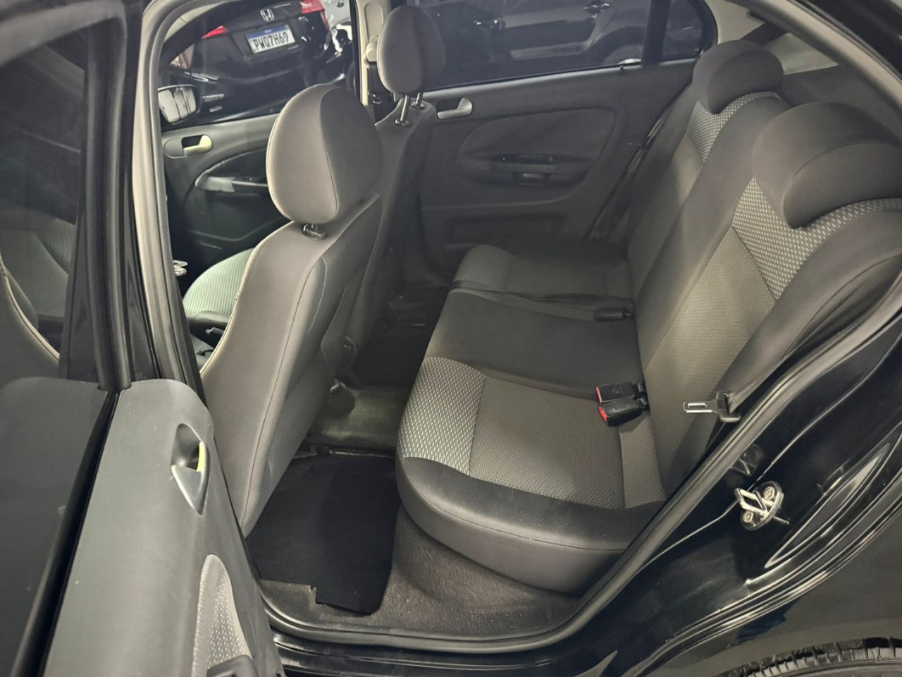 VOLKSWAGEN Gol 1.0 4P G5 FLEX