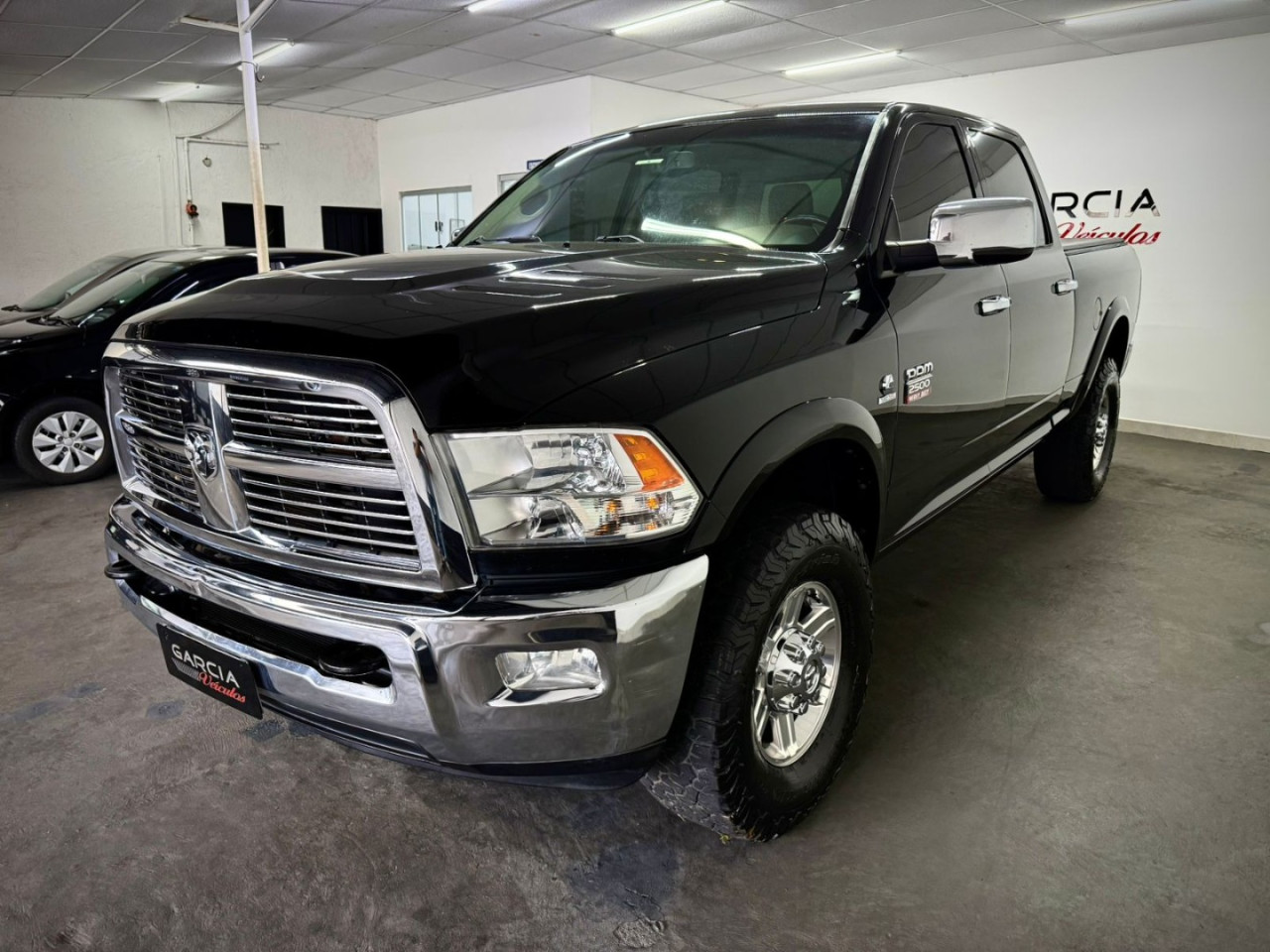 RAM 2500 6.7 I6 24V SLT CABINE DUPLA TURBO DIESEL LARAMIE 4X4 AUTOMÁTICO