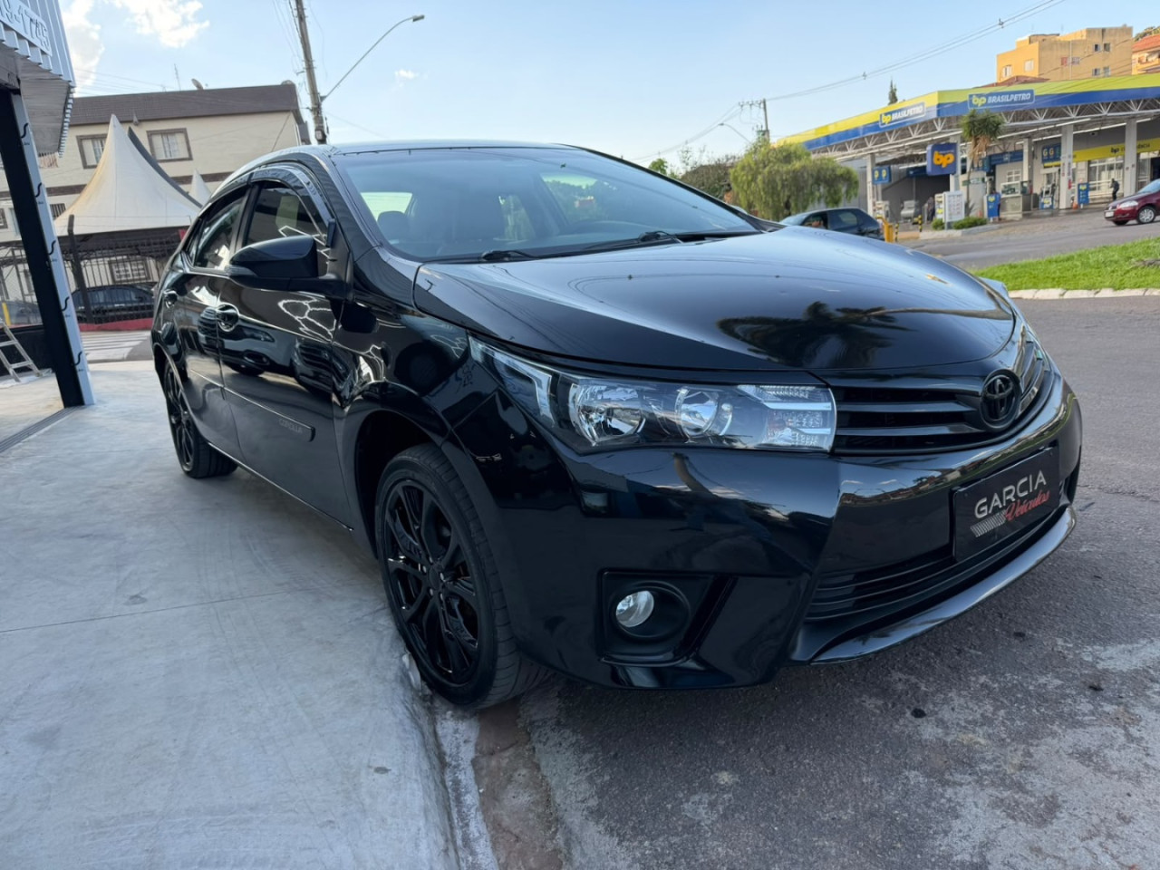 Corolla 1.8 16V 4P GLI