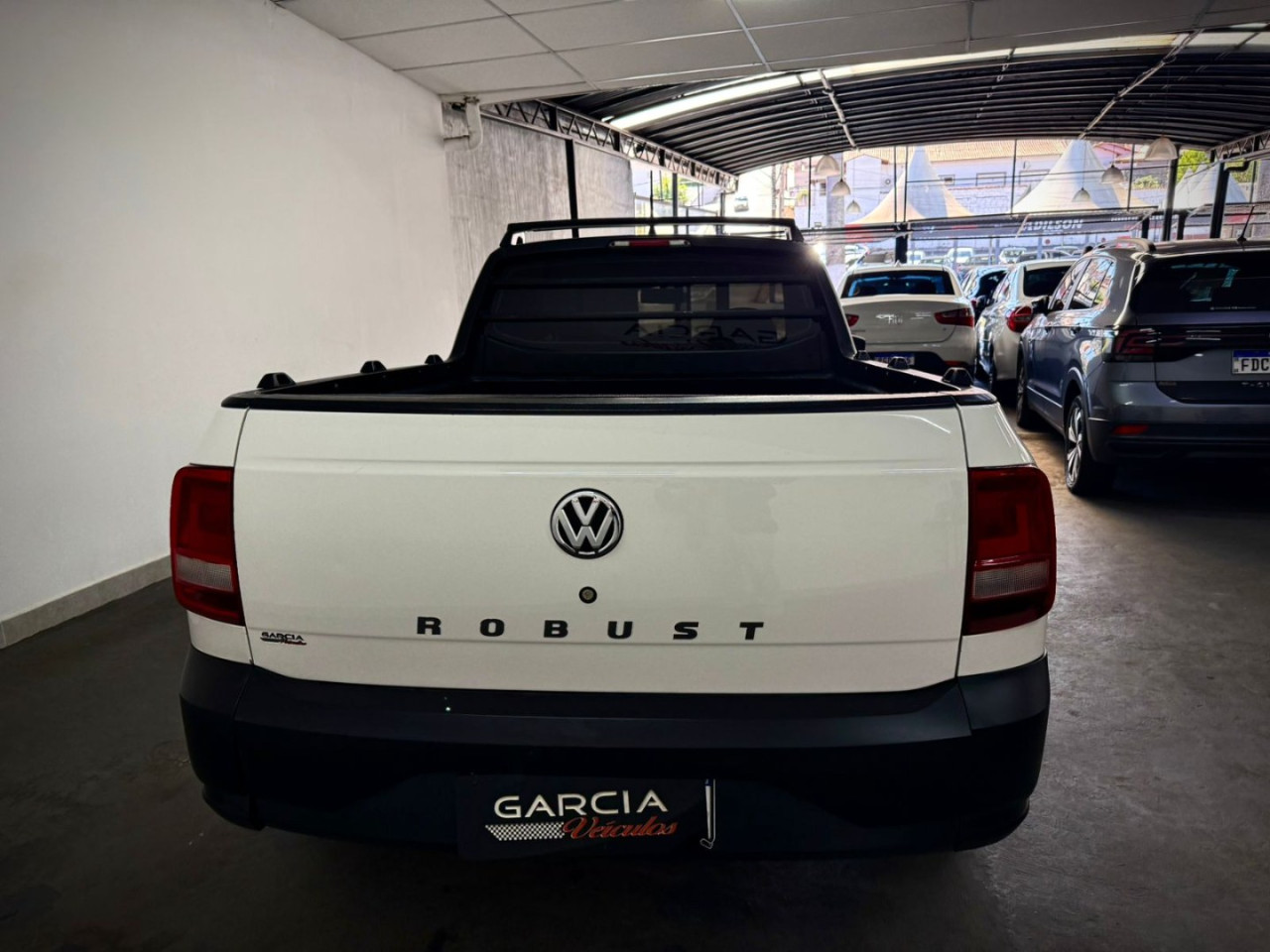 VOLKSWAGEN Saveiro 1.6 G7 CABINE SIMPLES ROBUST FLEX