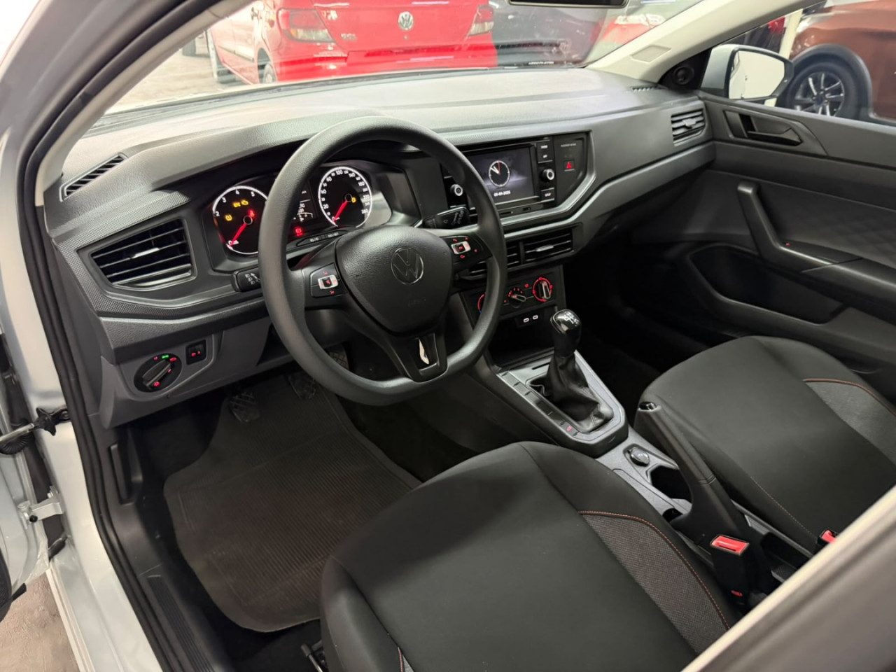 VOLKSWAGEN Polo Hatch 1.0 4P MPI FLEX