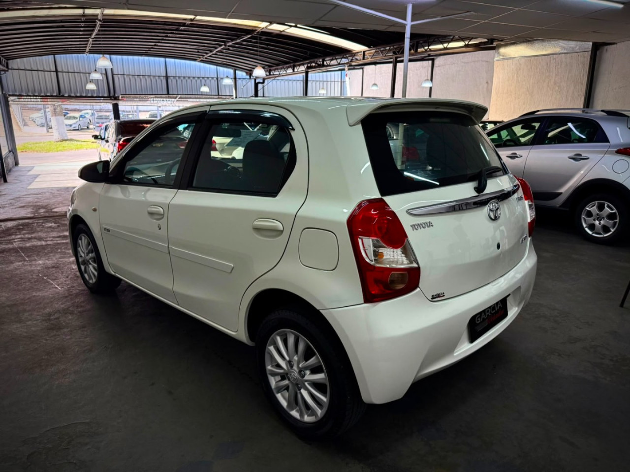 TOYOTA Etios Hatch 1.5 16V 4P FLEX XLS