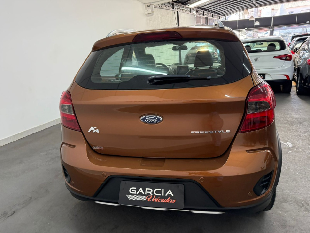 FORD Ka Hatch 1.5 12V 4P TI-VCT FLEX FREESTYLE AUTOMÁTICO