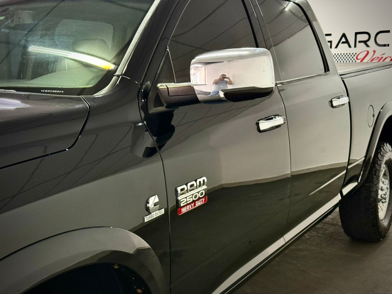 RAM 2500 6.7 I6 24V SLT CABINE DUPLA TURBO DIESEL LARAMIE 4X4 AUTOMÁTICO