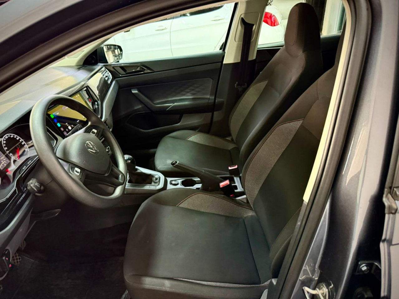 VOLKSWAGEN Polo Hatch 1.0 16V 4P