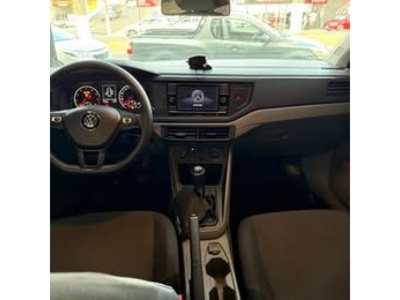 VOLKSWAGEN Polo Hatch 1.0 4P MPI FLEX