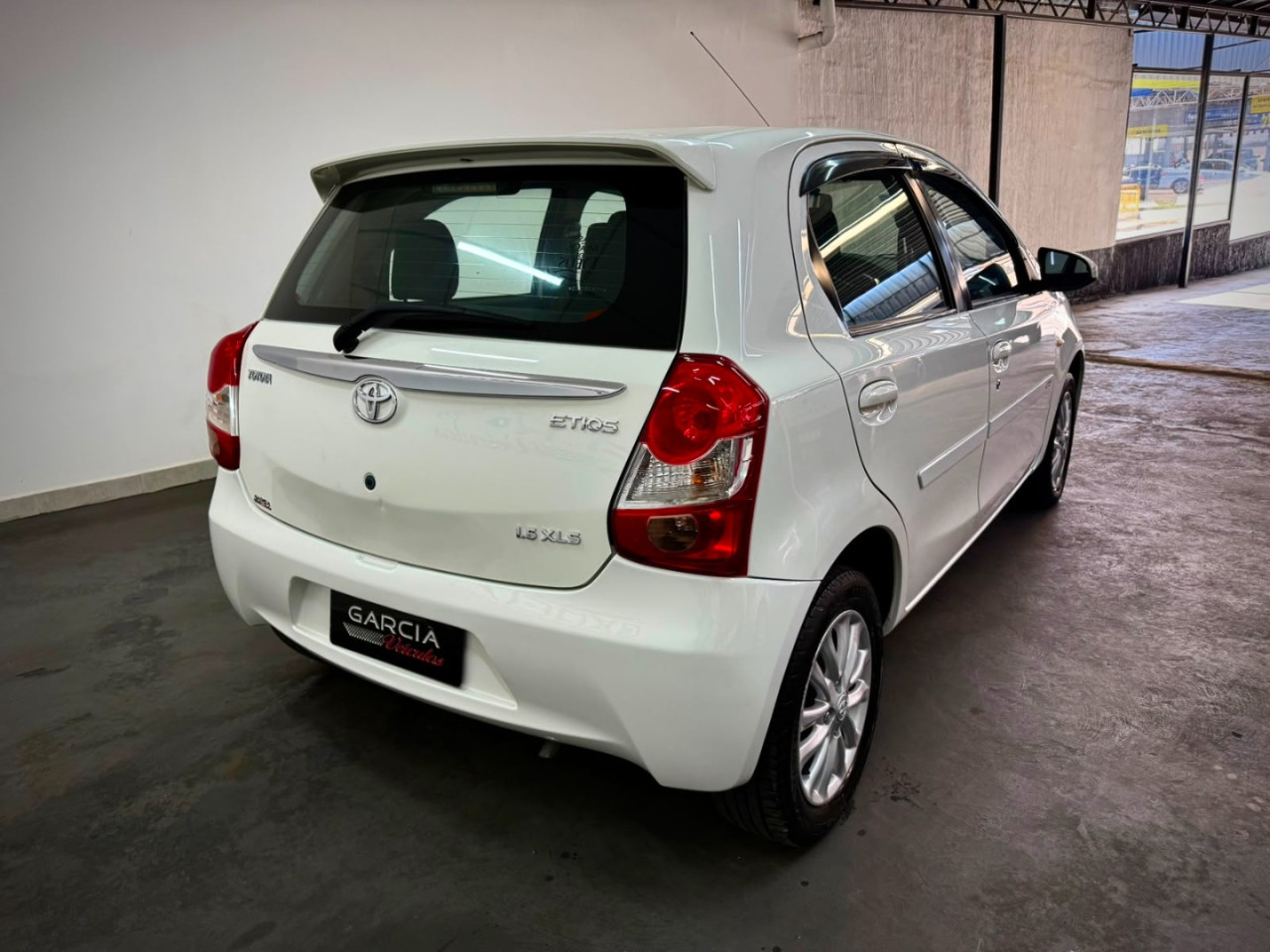 TOYOTA Etios Hatch 1.5 16V 4P FLEX XLS
