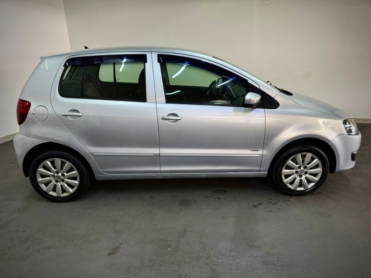 VOLKSWAGEN Fox 1.0 TREND FLEX