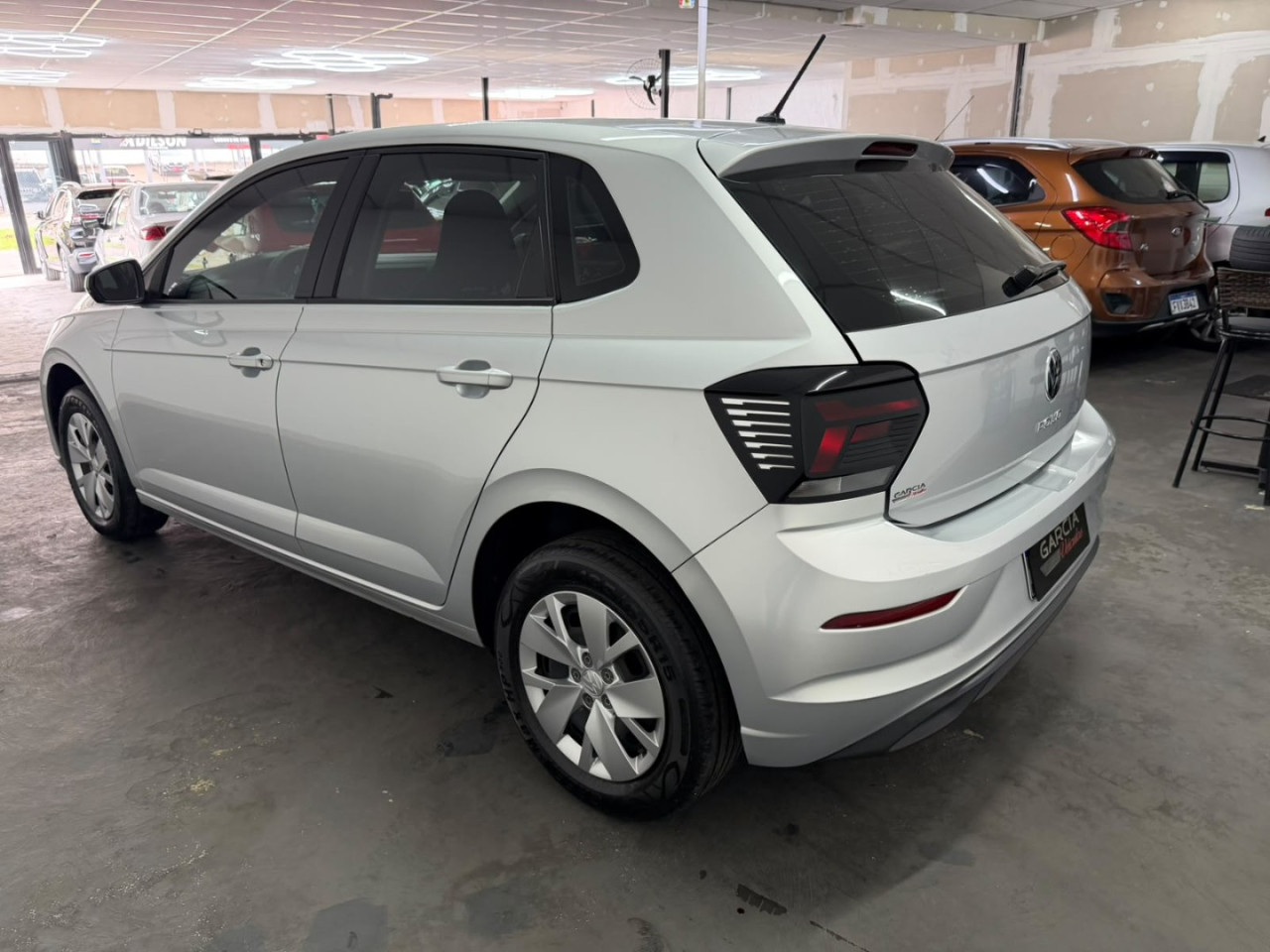 VOLKSWAGEN Polo Hatch 1.0 4P MPI FLEX